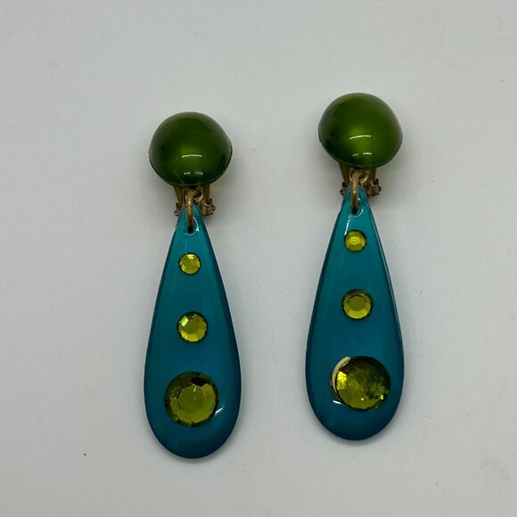 Vintage 1960s Lucite Dangle Clip-On Earrings Teal & Green Mod Design With Facete - Picture 11 of 16